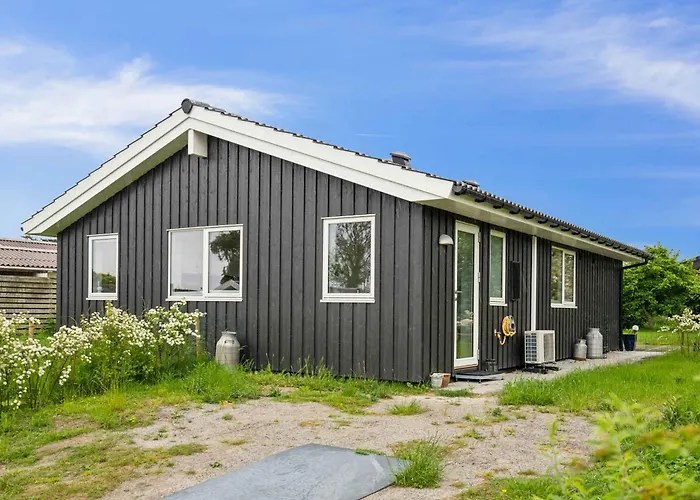 Casa vacanze Cosy Summerhouse Near The Waterfront *